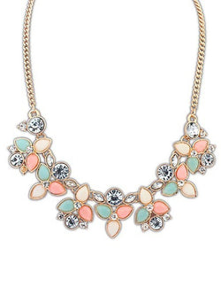 Womens Alloy Flowers Necklace