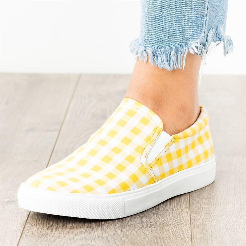 Women Plaid Slip-On Flat Sneakers